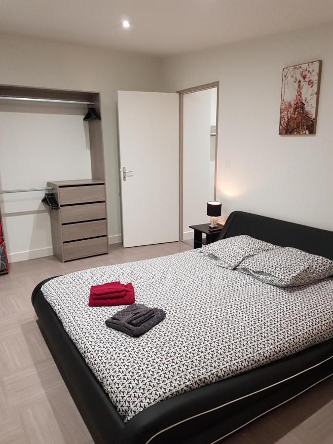 Appartement Centre Ville Moulins  Buitenkant foto